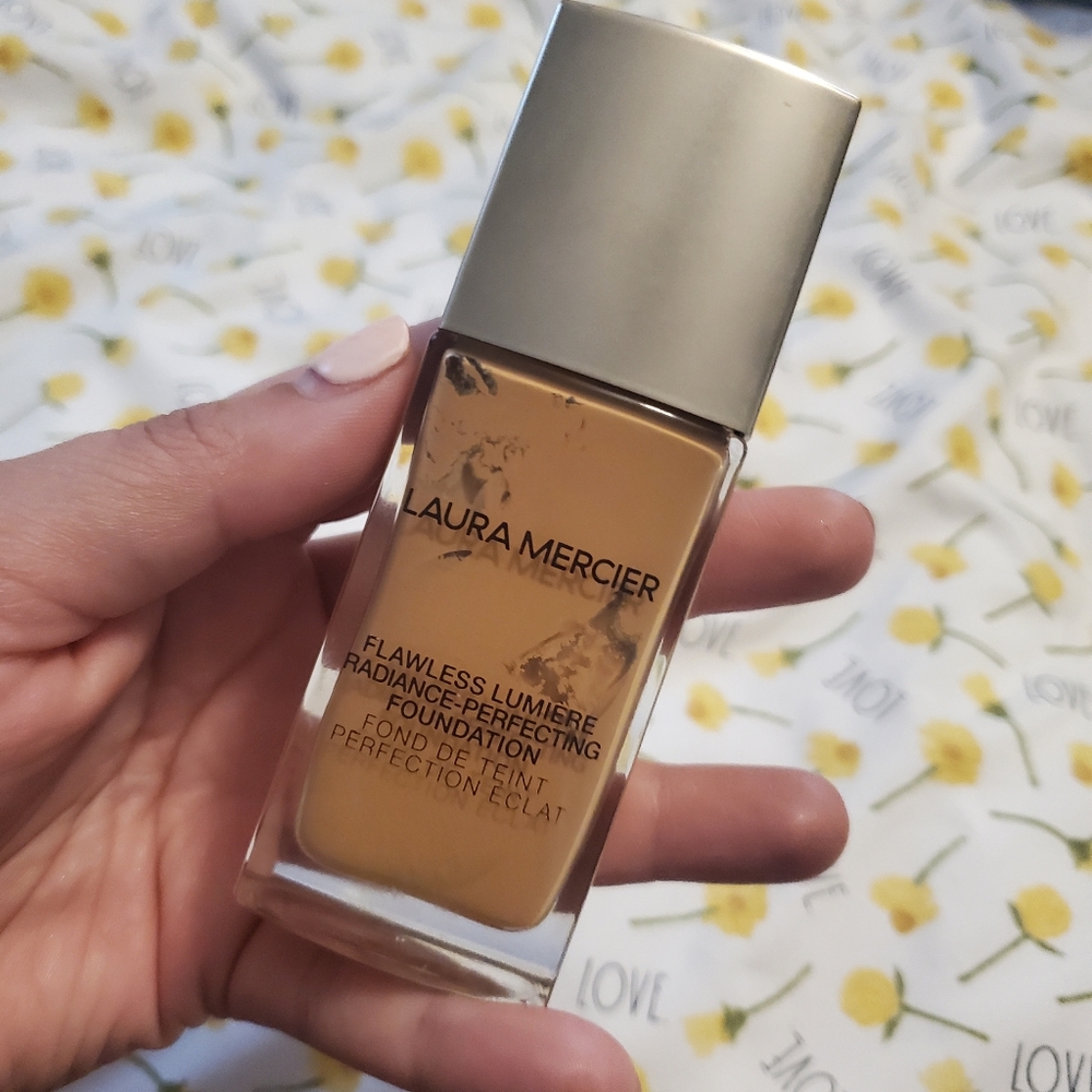 Laura Mercier Foundation